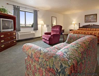 Super 8 By Wyndham Crystal Lake Habitación foto